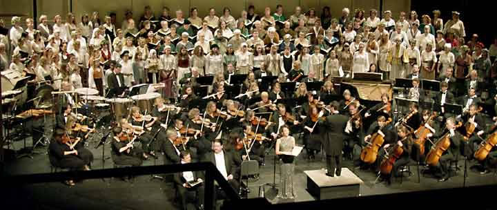Cabrillo Symphonic Chorus and Children's Choir perform Carmina Burana with the Santa Cruz Symphony.